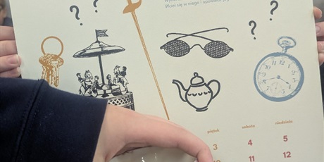 Powiększ grafikę: co-mowia-przedmioty-652897.jpg