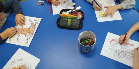 Powiększ grafikę: grudzien-w-swietlicy-667488.jpg