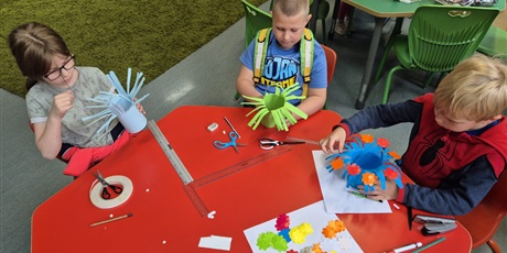 Powiększ grafikę: maj-w-swietlicy-623733.jpg