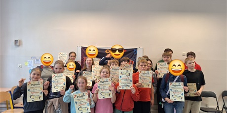 Powiększ grafikę: miedzyszkolny-turniej-rummikub-623684.jpg