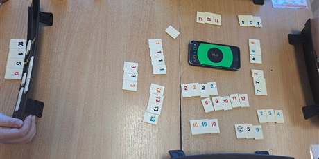 Powiększ grafikę: miedzyszkolny-turniej-rummikub-691321.jpg