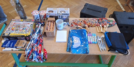 Powiększ grafikę: miedzyszkolny-turniej-rummikub-691324.jpg