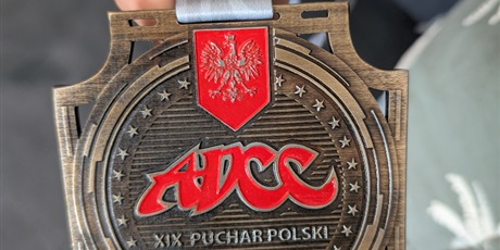 Powiększ grafikę: ogromne-gratulacje-dla-olafa-616125.jpg