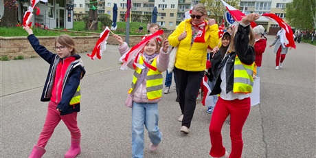 Powiększ grafikę: parada-witaj-majowa-jutrzenko-611013.jpg