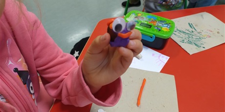 Powiększ grafikę: pazdziernik-w-swietlicy-652755.jpg