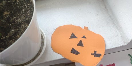 Powiększ grafikę: pazdziernik-w-swietlicy-652769.jpg