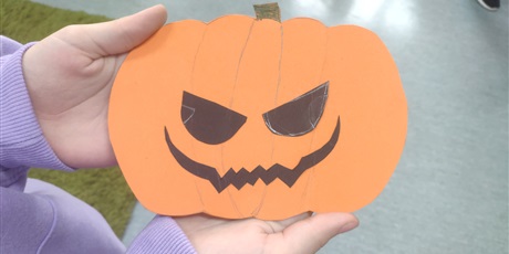 Powiększ grafikę: pazdziernik-w-swietlicy-652775.jpg