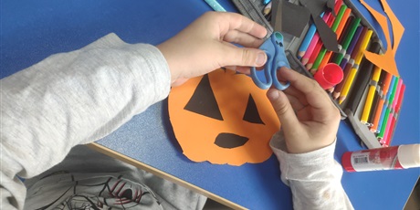 Powiększ grafikę: pazdziernik-w-swietlicy-652781.jpg