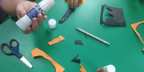 Powiększ grafikę: pazdziernik-w-swietlicy-652791.jpg