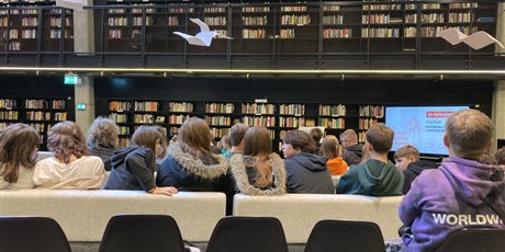 Spotkanie klas 7 i 8 w ramach Gdańskiego Tygodnia Demokracji
