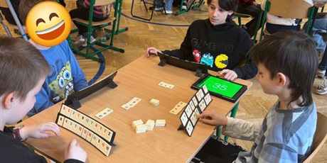 Powiększ grafikę: szkolny-turniej-w-rummikub-618909.jpg