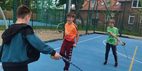Powiększ grafikę: trzymaj-forme-623694.jpg