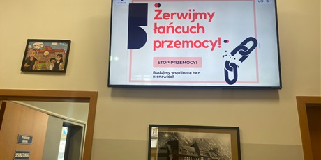 Powiększ grafikę: tydzien-przeciwdzialania-przemocy-rowiesniczej-w-sp49-715805.jpg