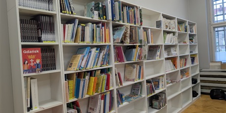 Powiększ grafikę: Biblioteka